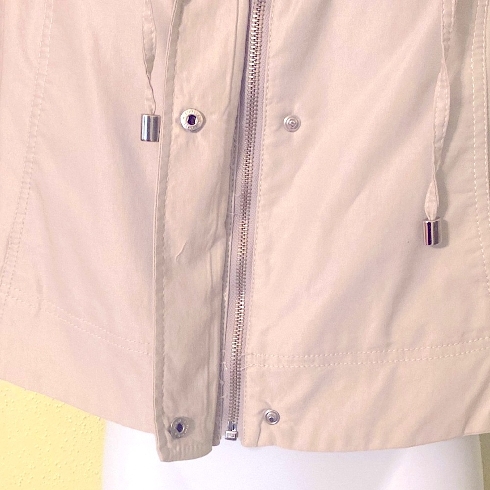 Zara Basic Zipper And Button Down Light Cape - image 6